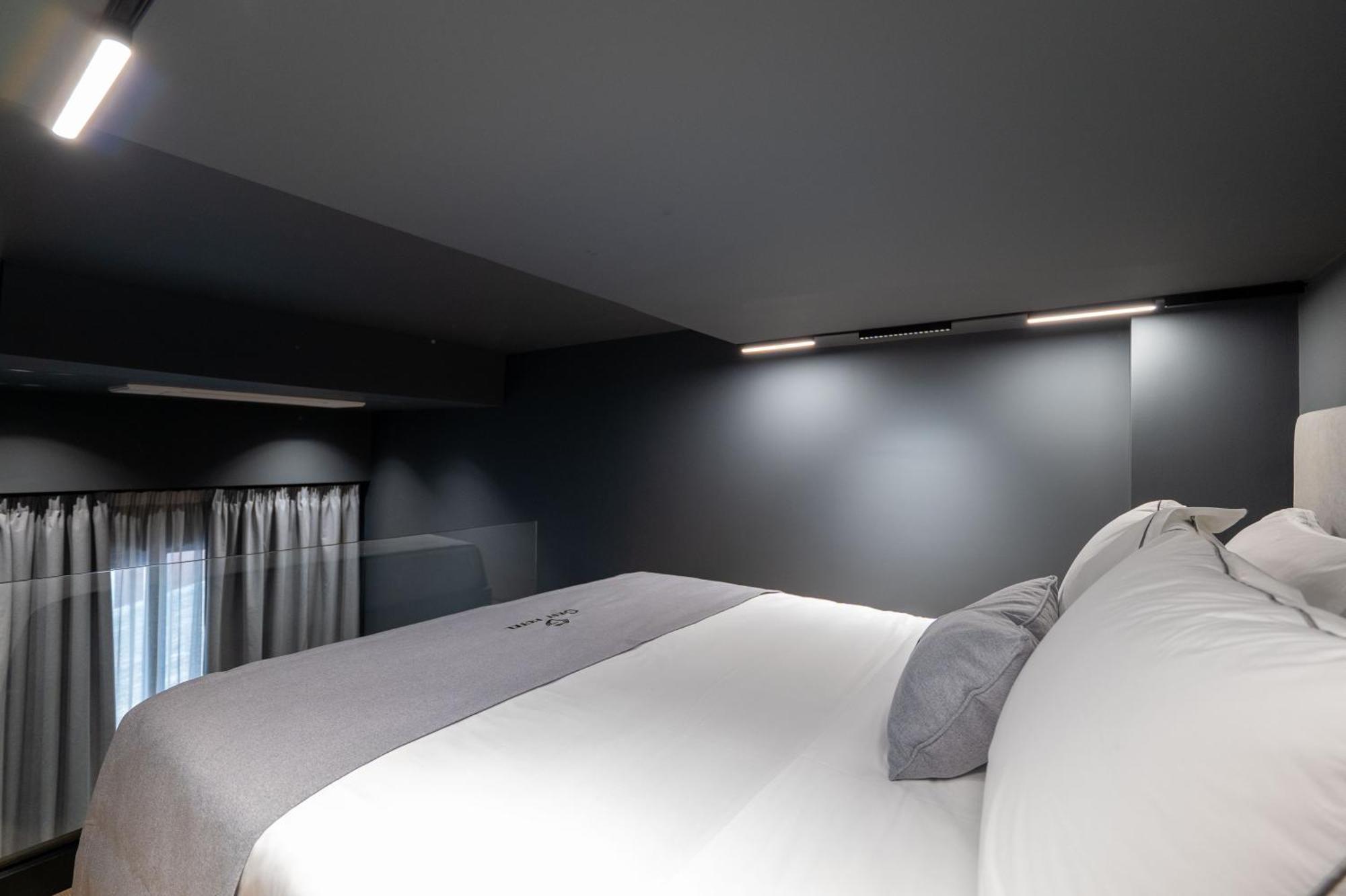 Gest Hotel Radhime Bagian luar foto